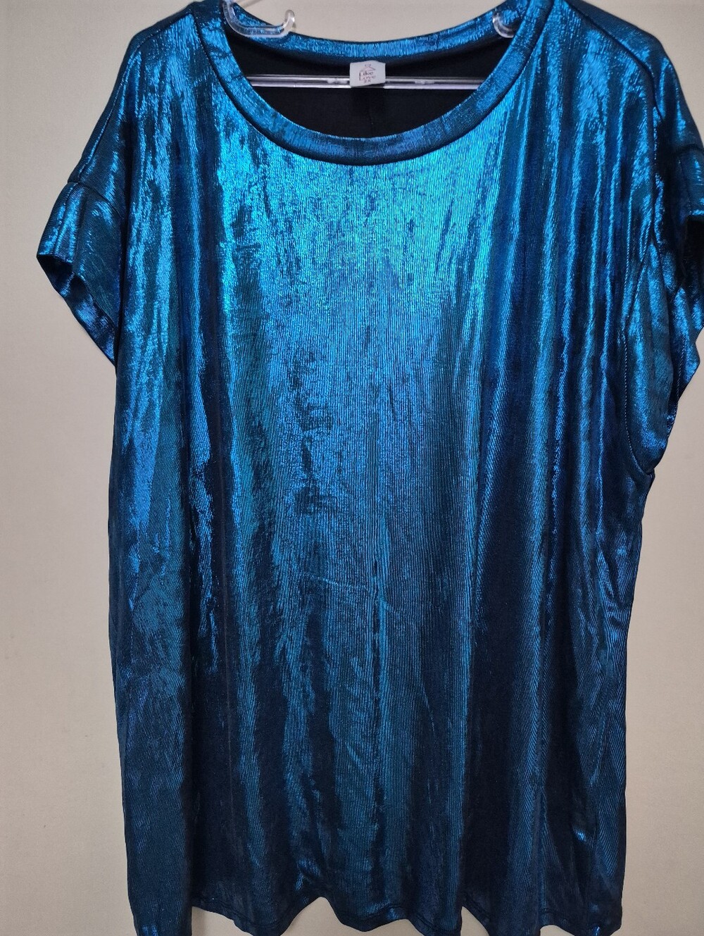 Like Love Women's Shimmery Teal Short-Sleeve Top